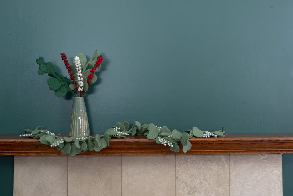 Felt Winterberry Ilex Stem