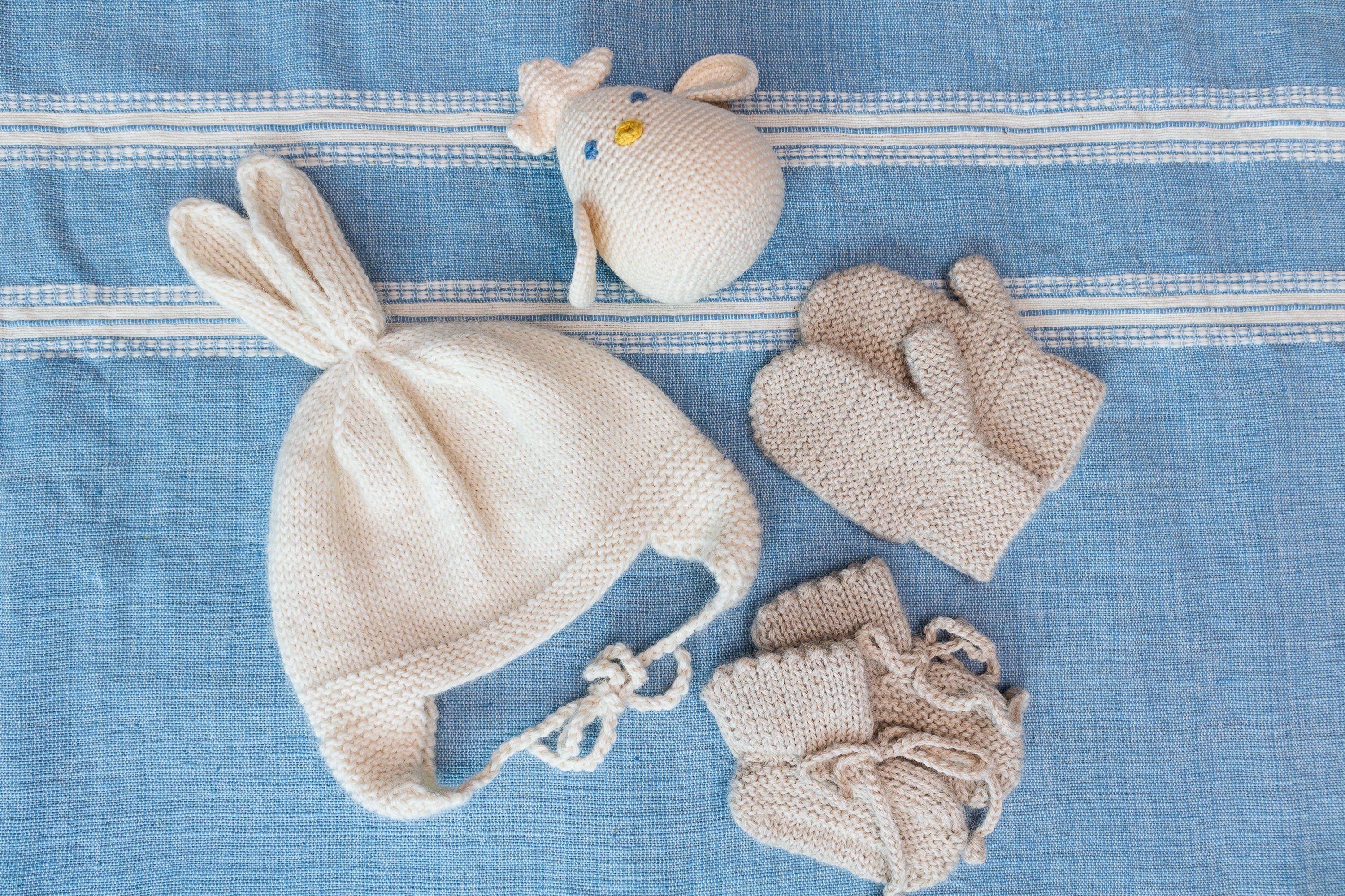 Alpaca Bunny Baby Mittens